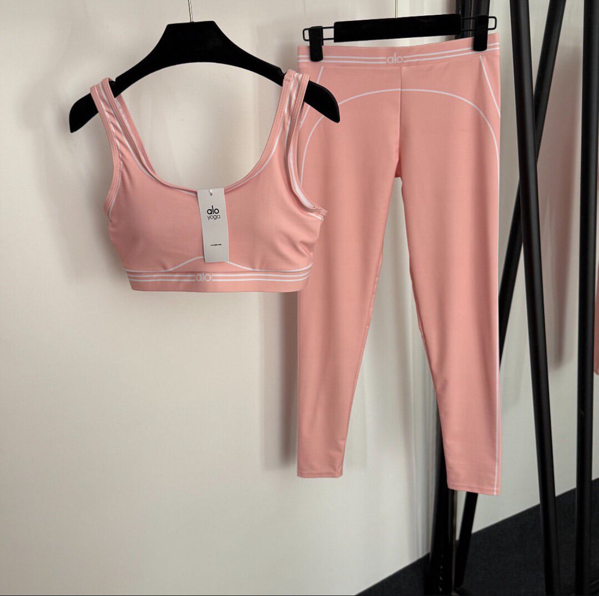 PINK ALO SET